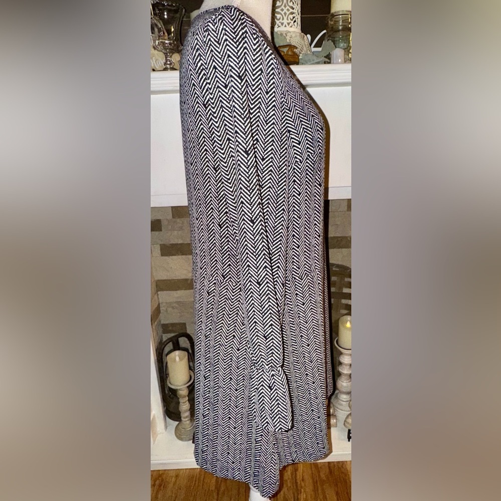 Mango shift dress. Herringbone pattern. EUC. Size… - image 8